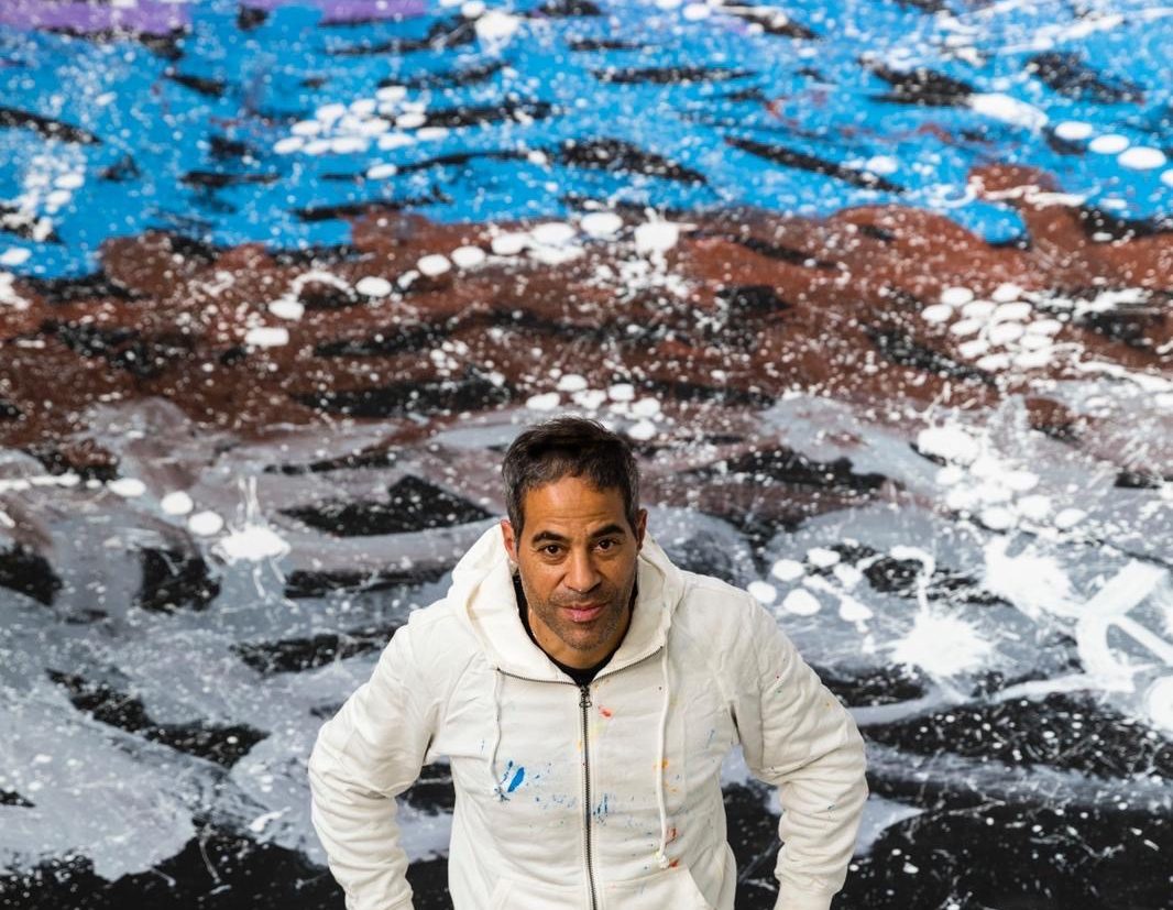 Portrait de l'artiste JonOne, présenté à H.D Galerie, 45 Rue Vivienne, Paris 2 Portrait de l'artiste JonOne, présenté à H.D Galerie, 45 Rue Vivienne, Paris 2